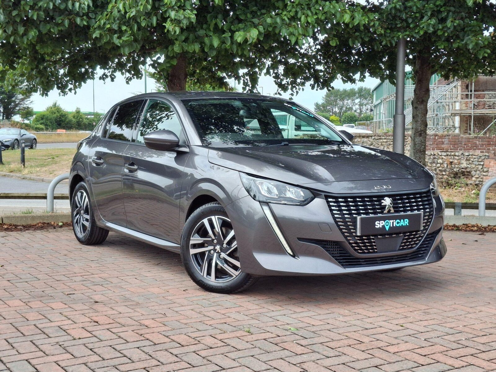 Main listing image - Peugeot 208