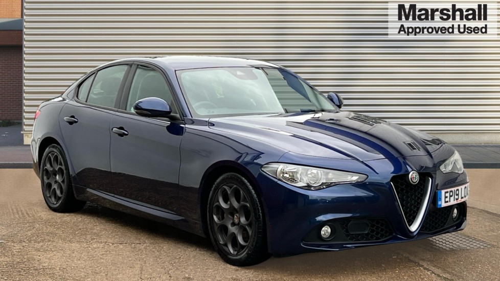 Main listing image - Alfa Romeo Giulia