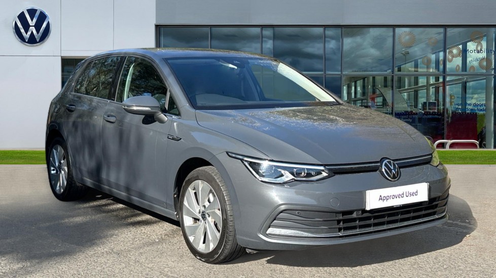 Main listing image - Volkswagen Golf