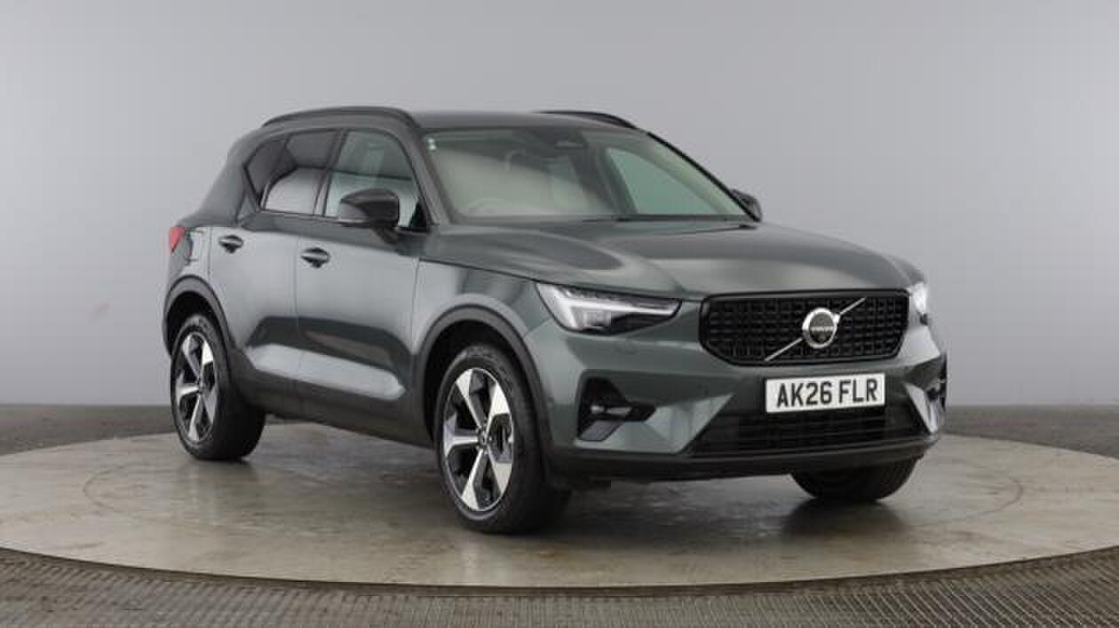 Main listing image - Volvo XC40