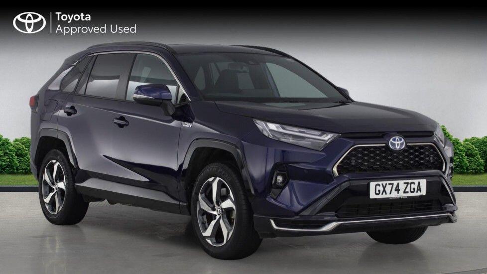 Main listing image - Toyota RAV4