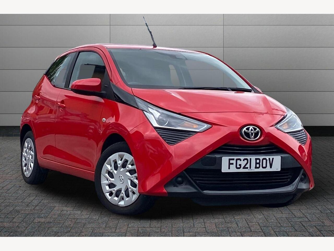 Main listing image - Toyota Aygo