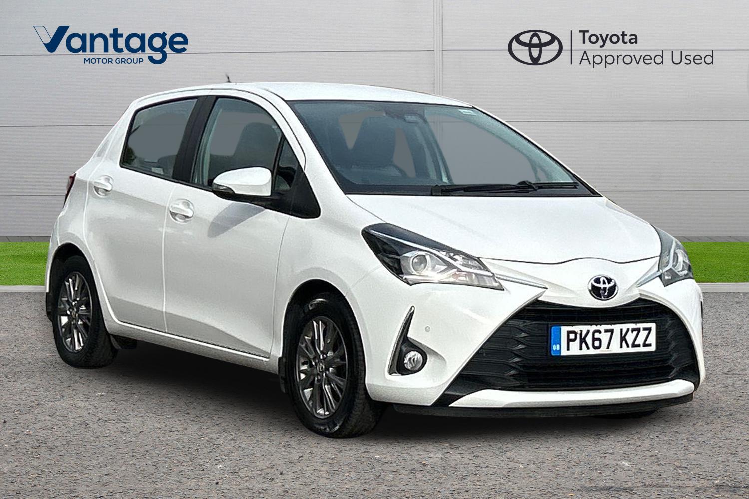 Main listing image - Toyota Yaris