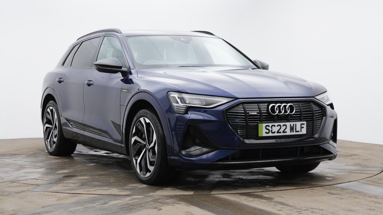Main listing image - Audi e-tron