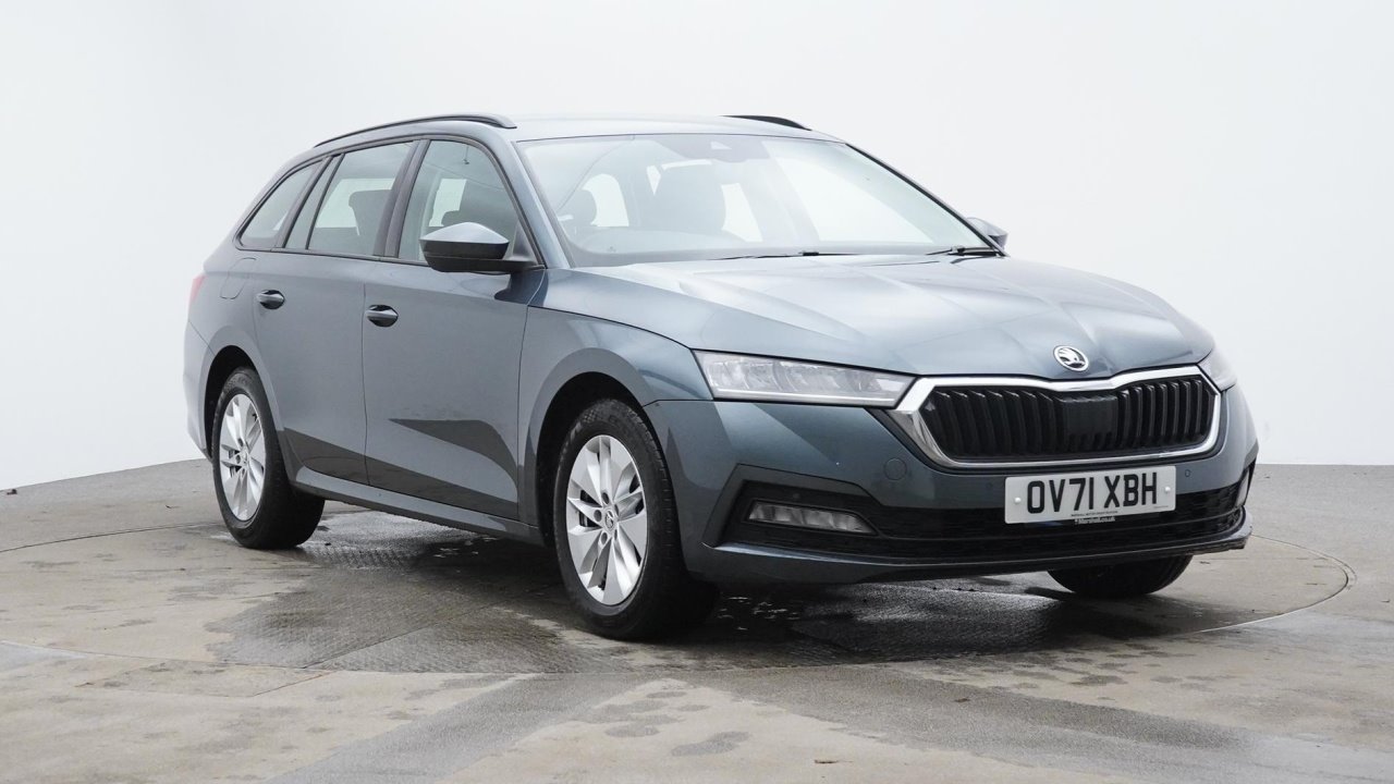 Main listing image - Skoda Octavia Estate