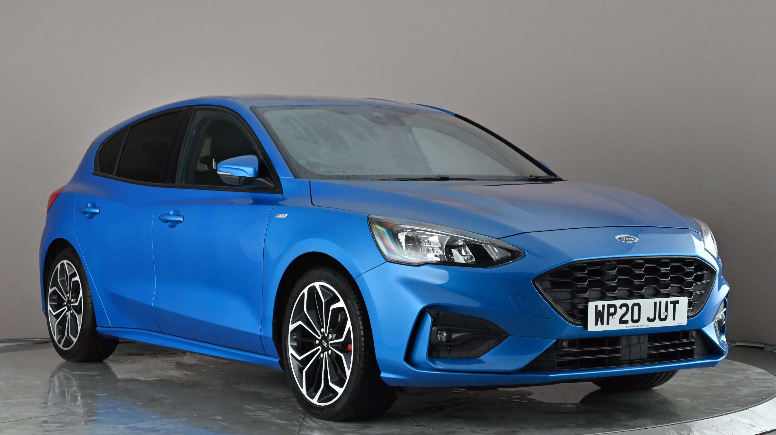 Main listing image - Ford Focus