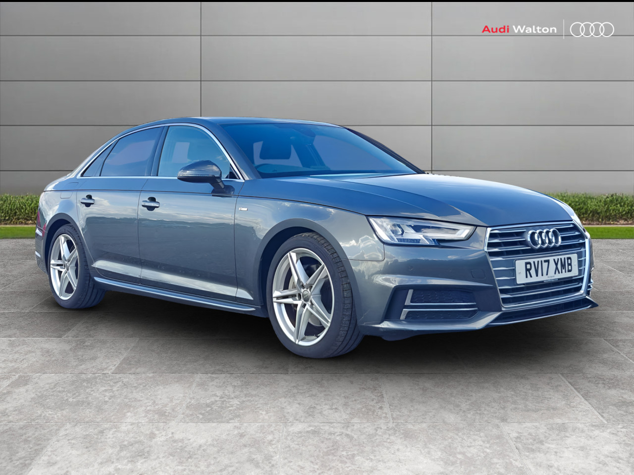 Main listing image - Audi A4