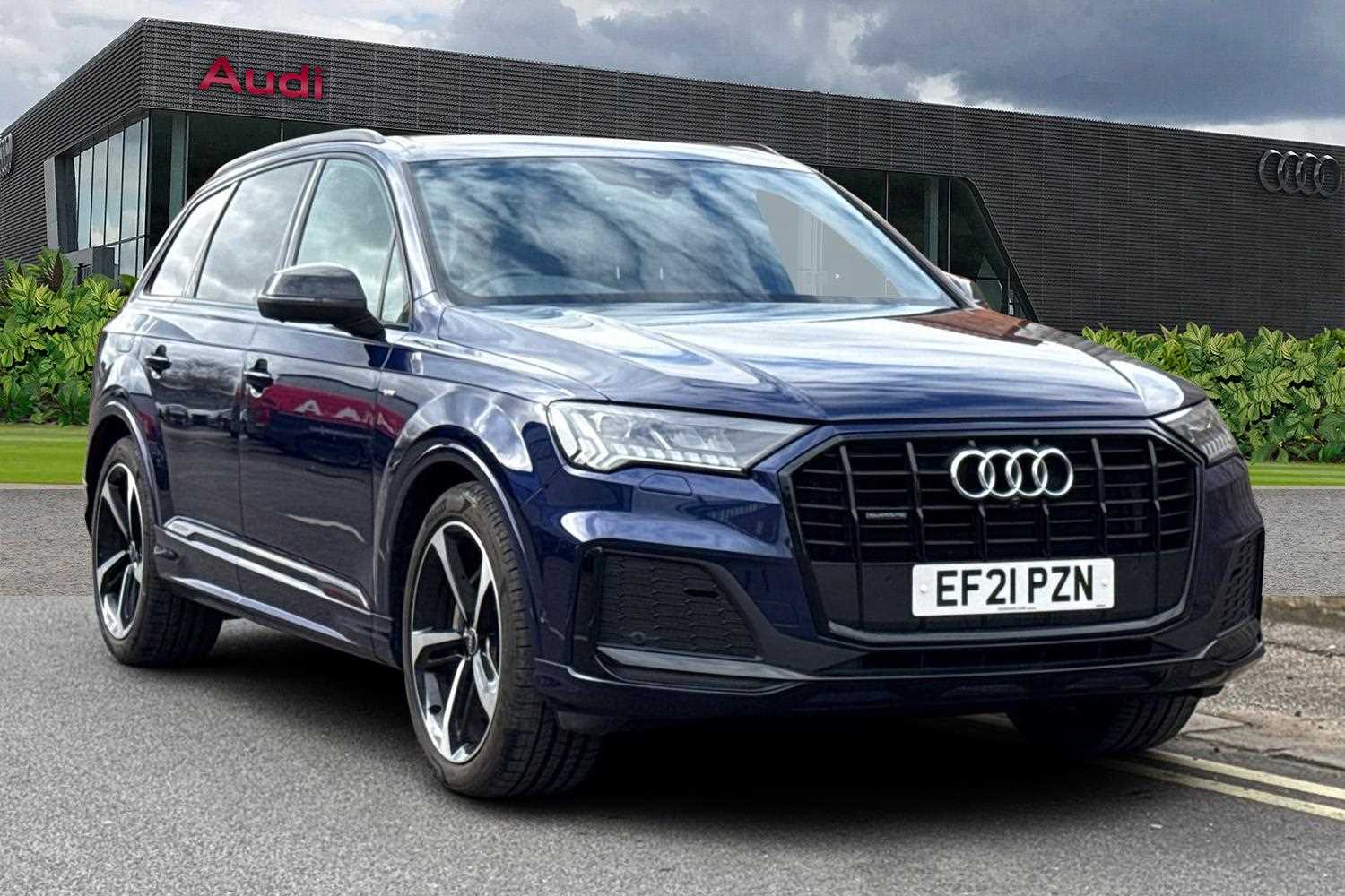 Main listing image - Audi Q7