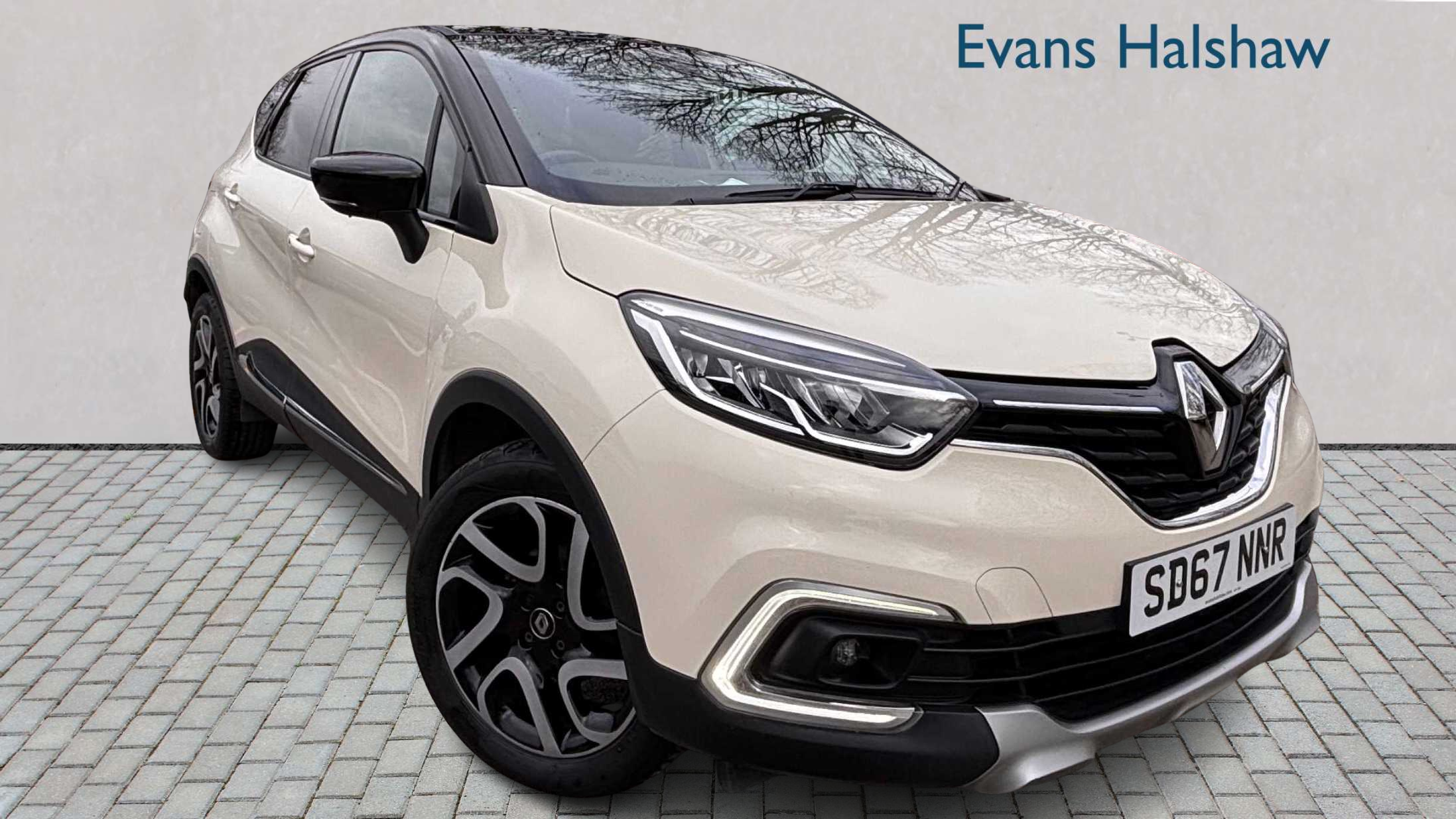 Main listing image - Renault Captur