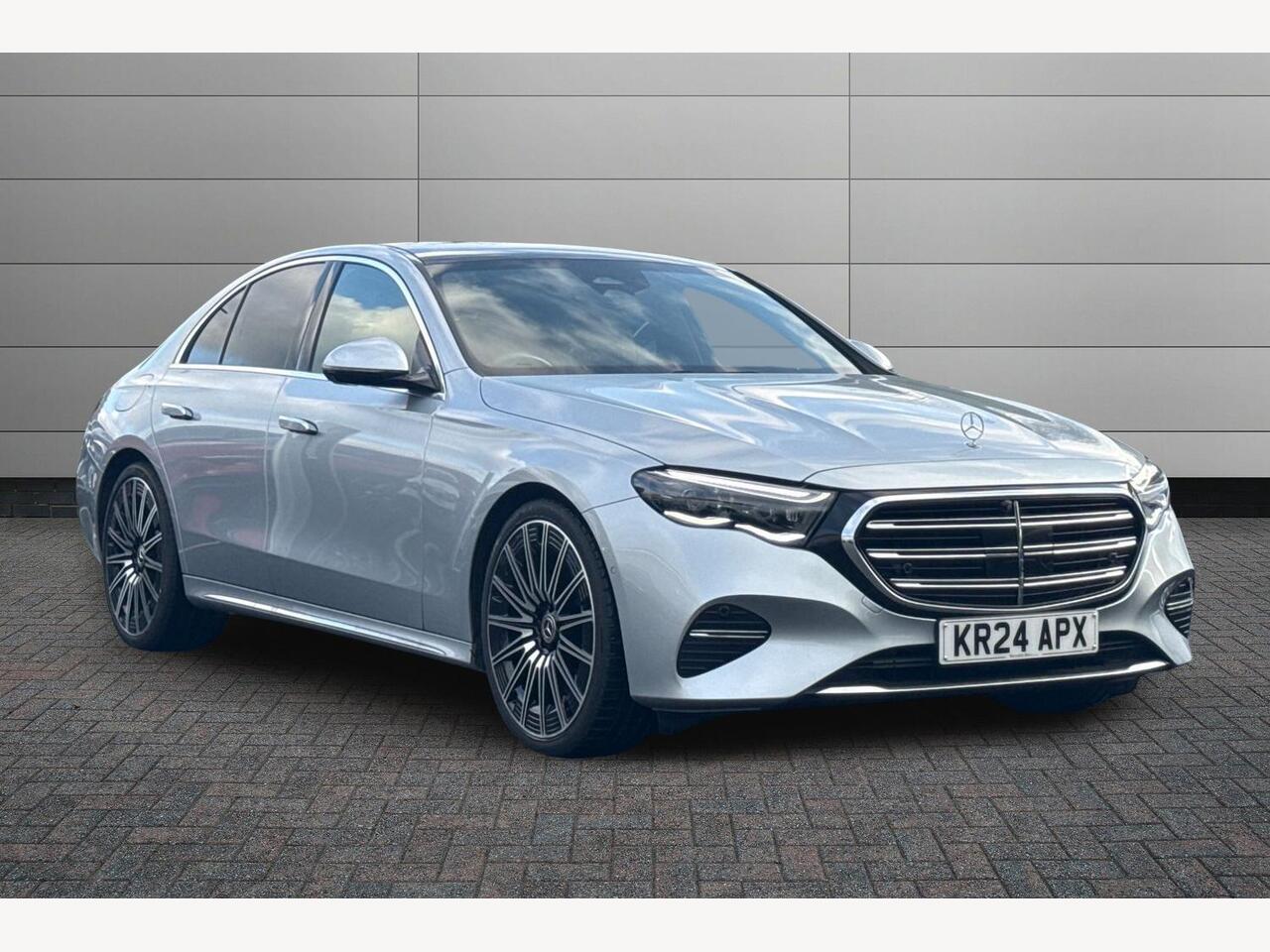 Main listing image - Mercedes-Benz E-Class