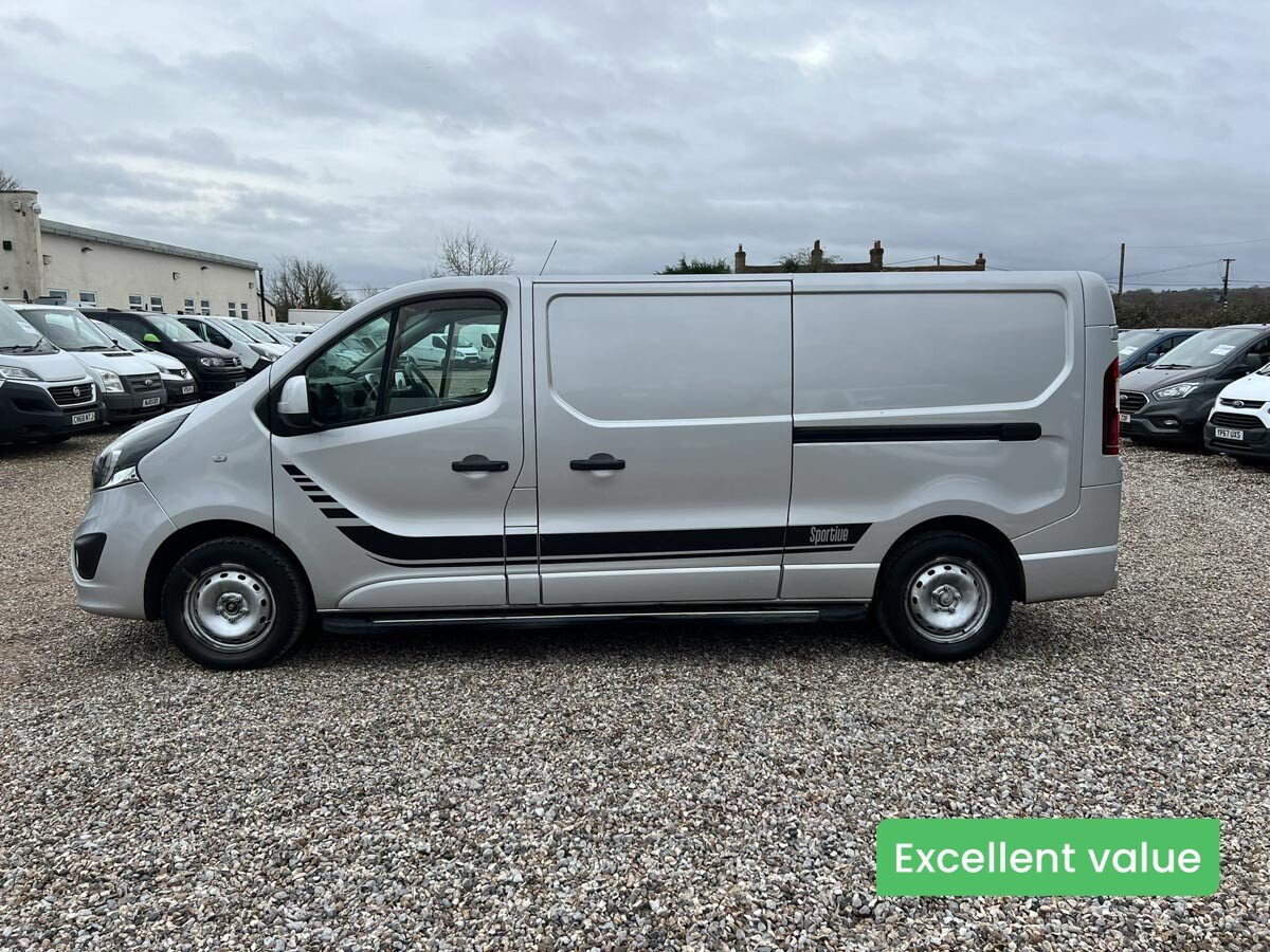 Main listing image - Vauxhall Vivaro