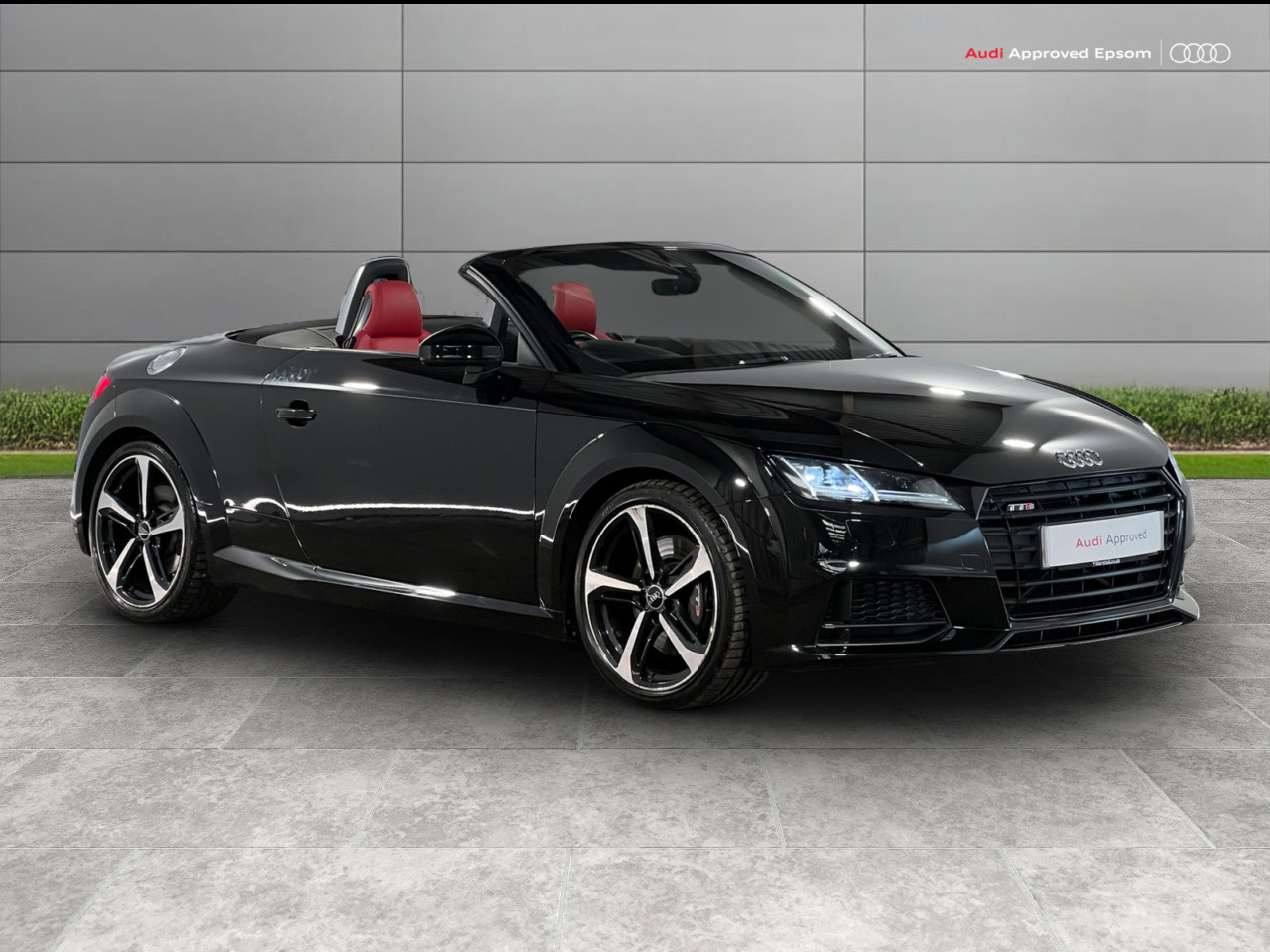 Main listing image - Audi TT S