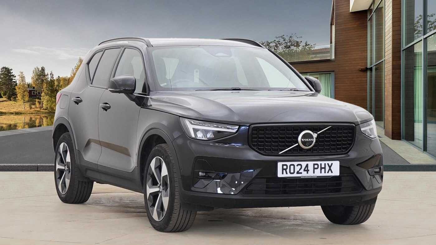 Main listing image - Volvo XC40