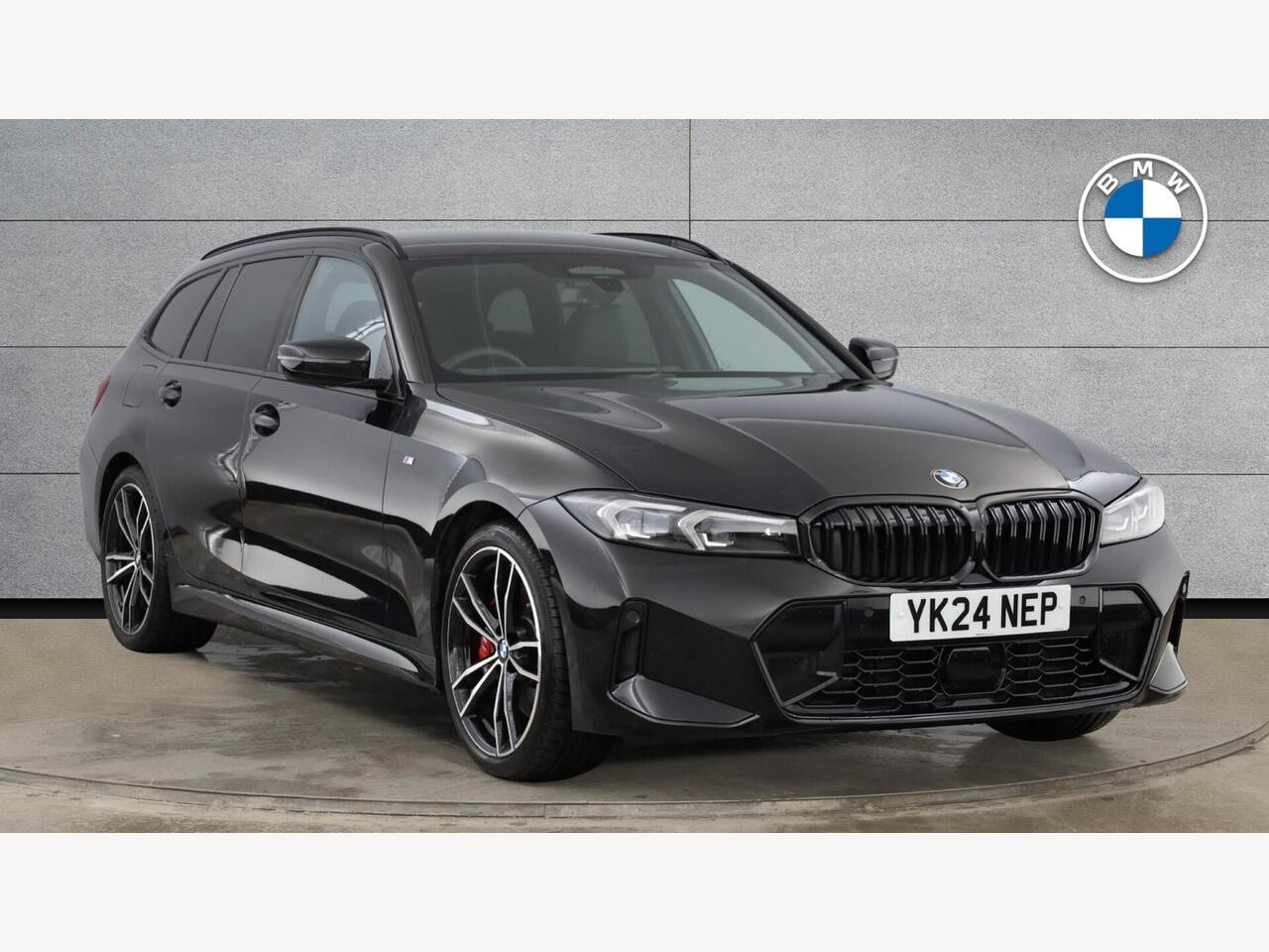 Main listing image - BMW 3 Series Touring