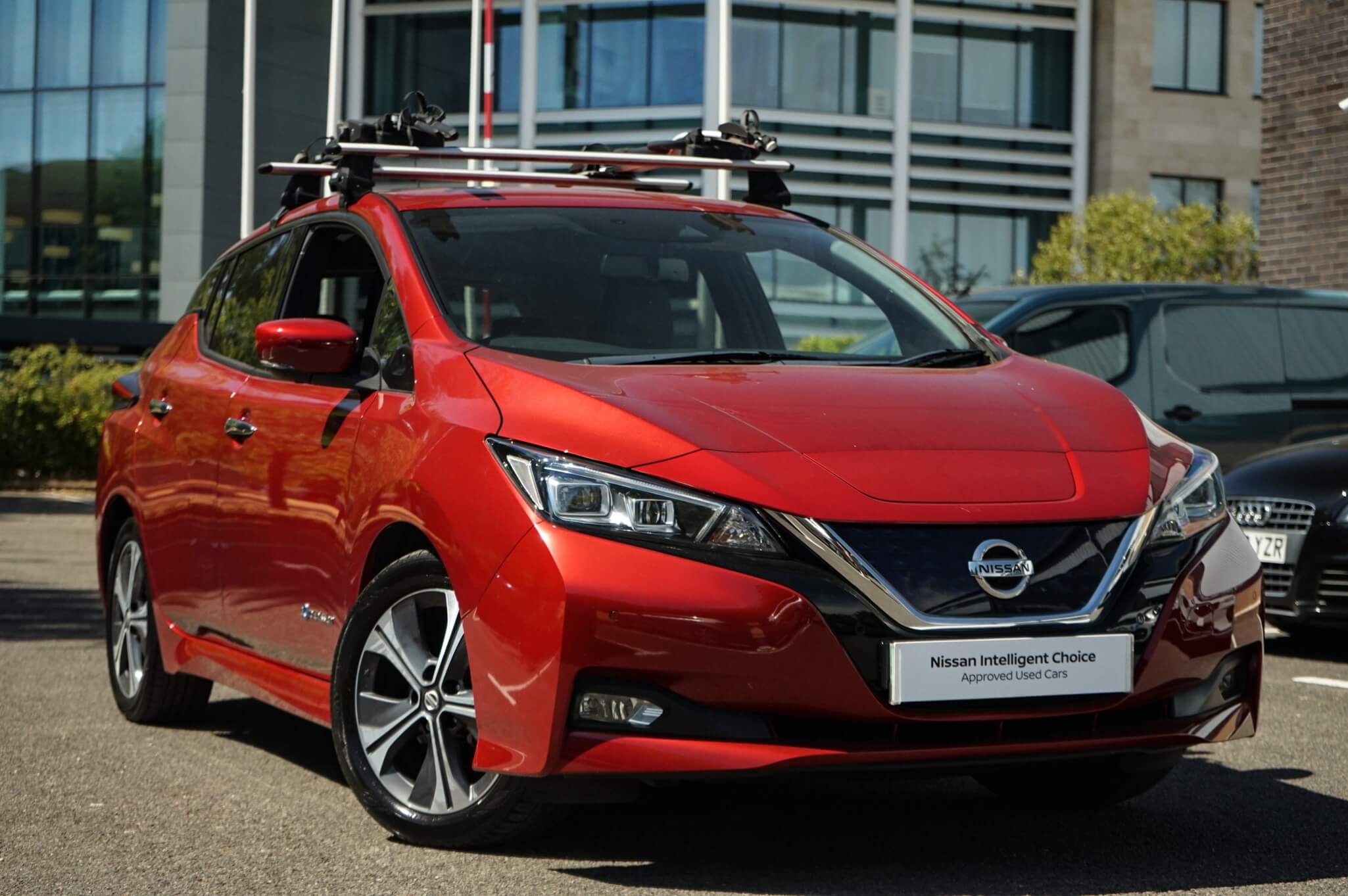 Main listing image - Nissan Leaf