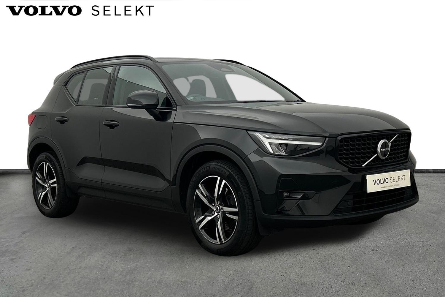 Main listing image - Volvo XC40