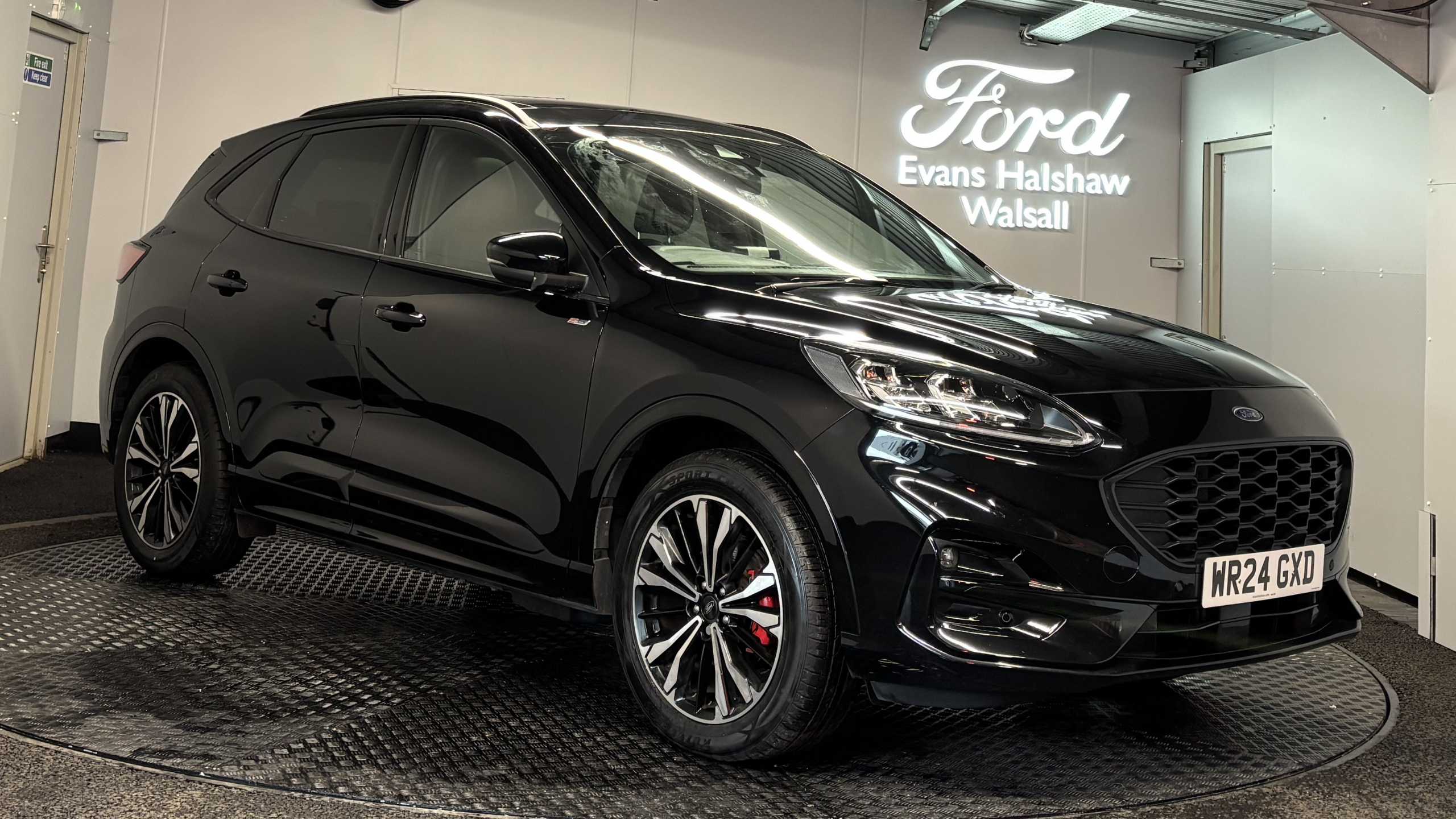 Main listing image - Ford Kuga