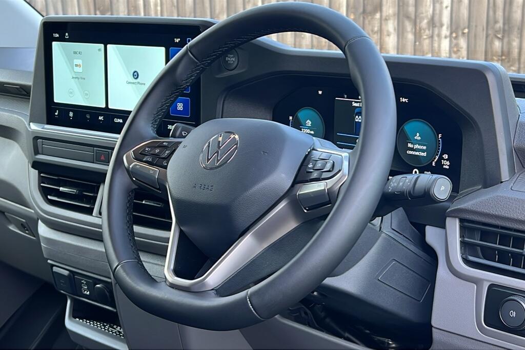 Main listing image - Volkswagen Transporter