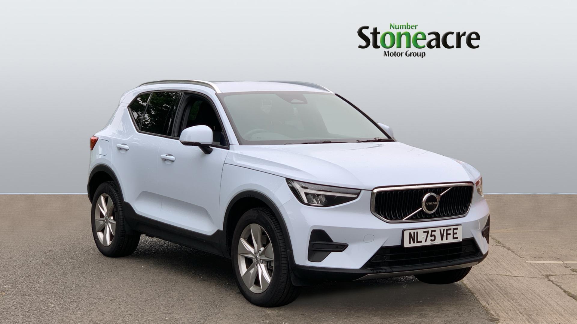 Main listing image - Volvo XC40