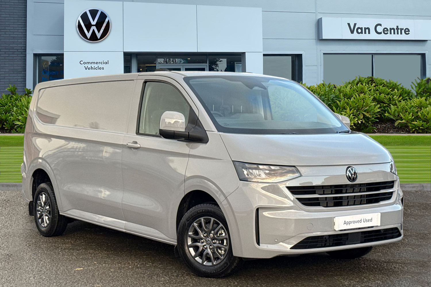 Main listing image - Volkswagen Transporter
