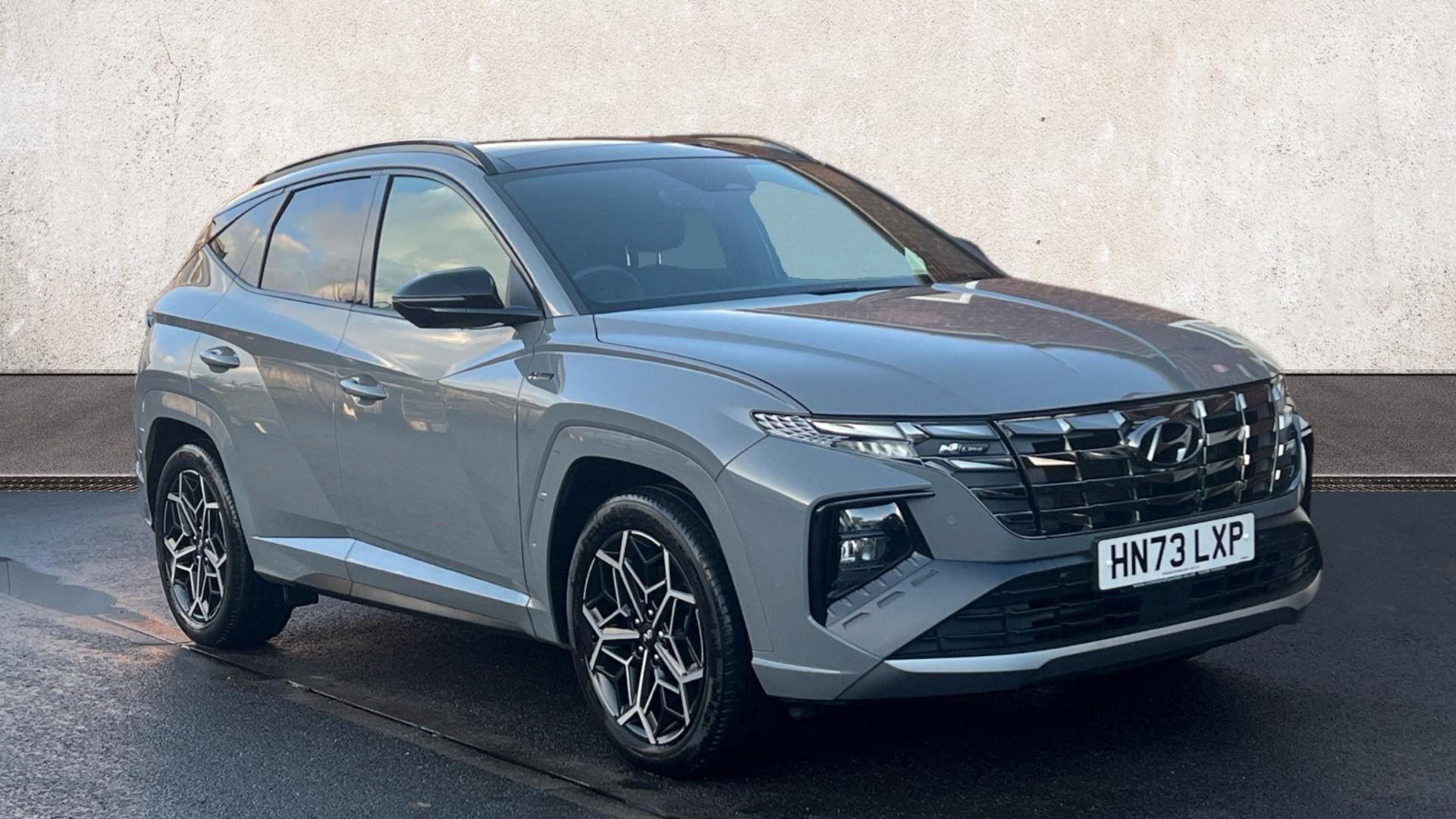 Main listing image - Hyundai Tucson