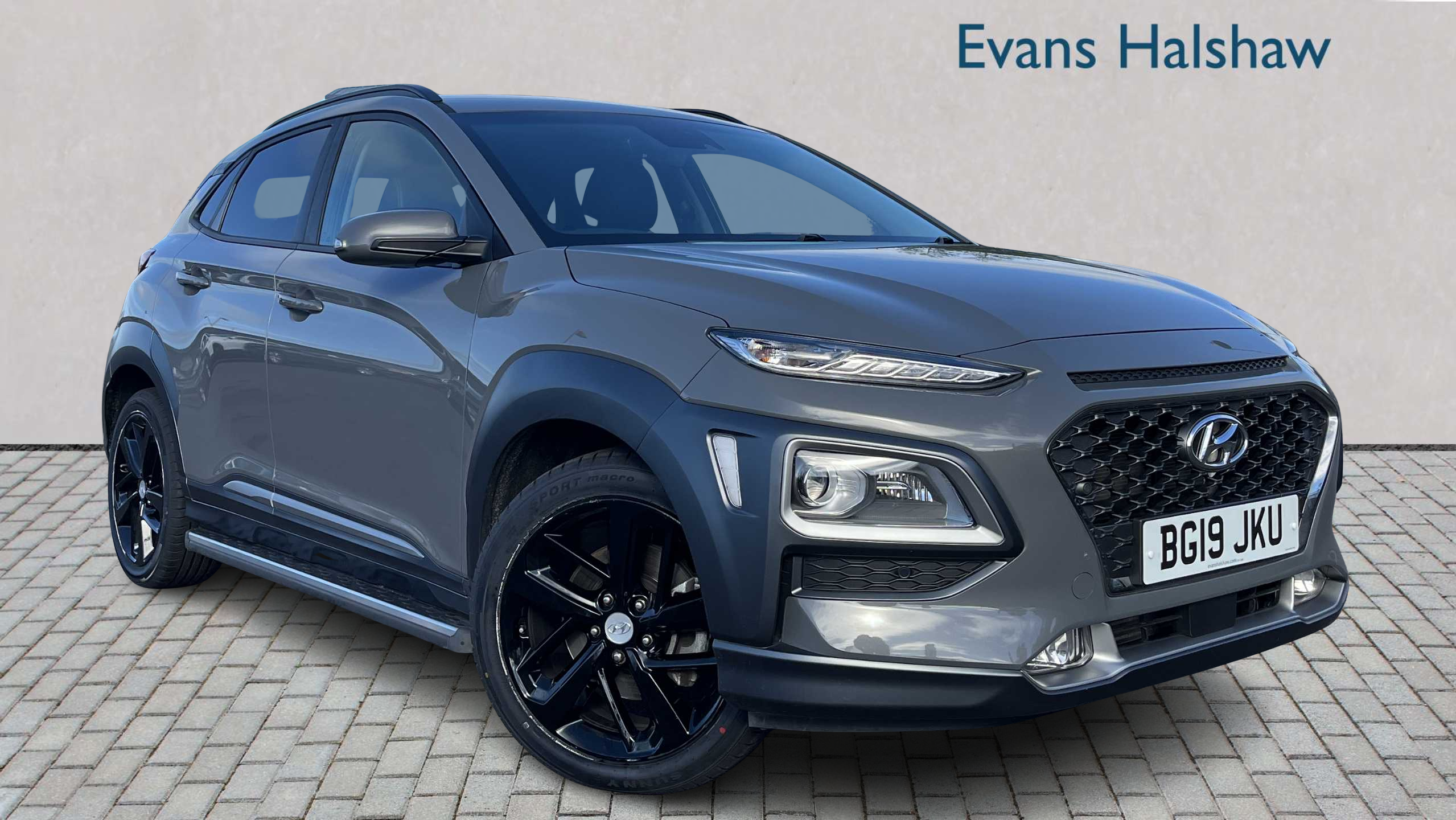 Main listing image - Hyundai Kona