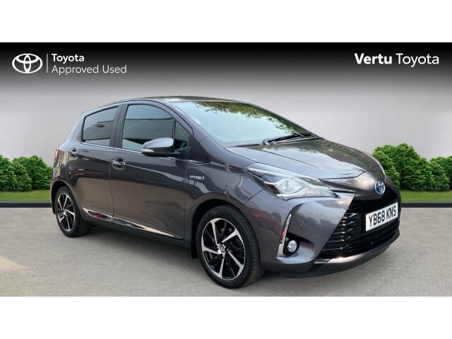 Main listing image - Toyota Yaris