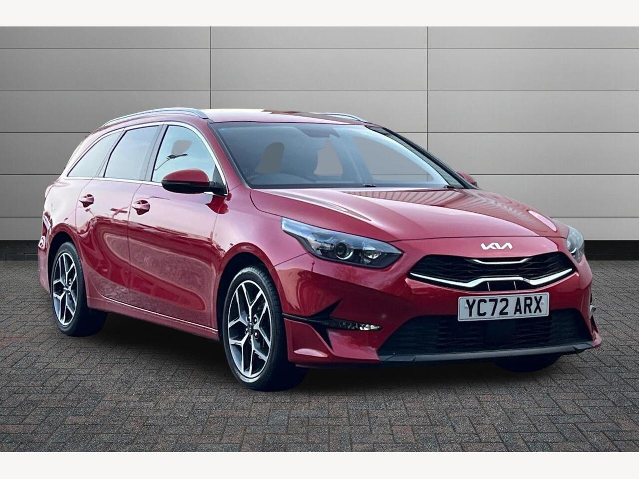 Main listing image - Kia Ceed SW