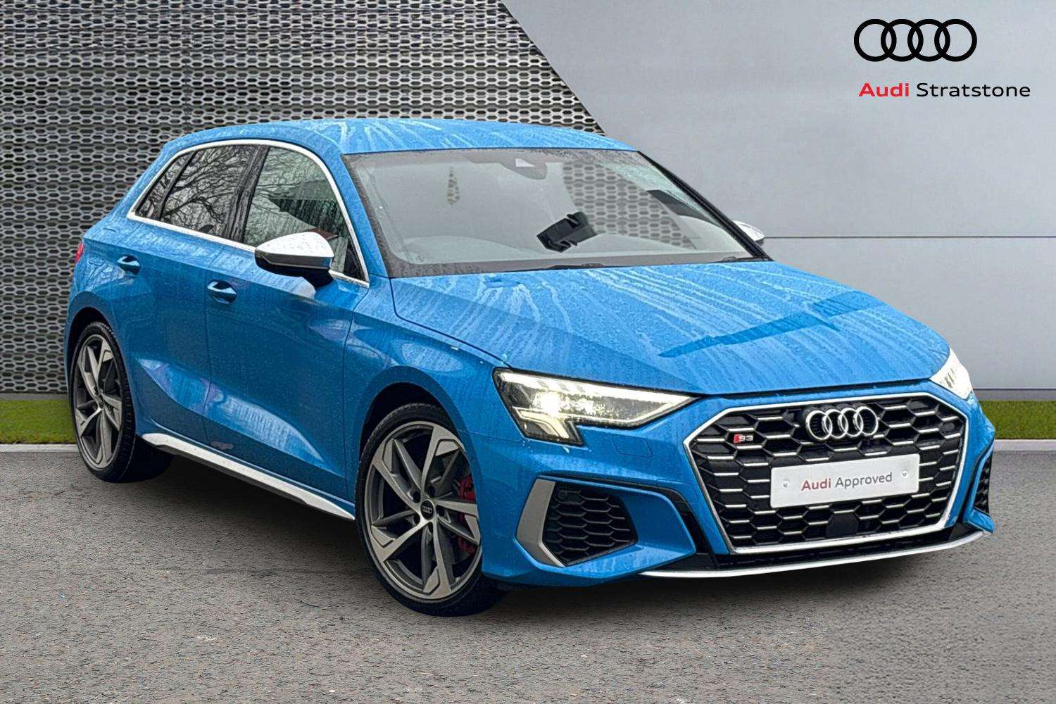 Main listing image - Audi S3