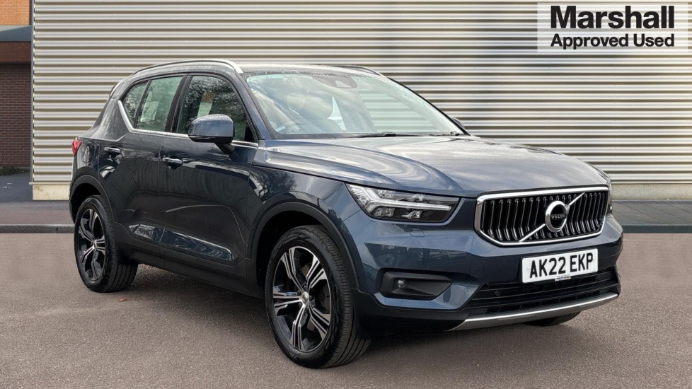 Main listing image - Volvo XC40 Recharge