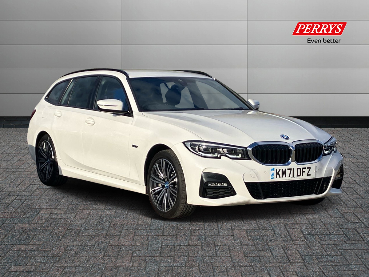 Main listing image - BMW 3 Series Touring