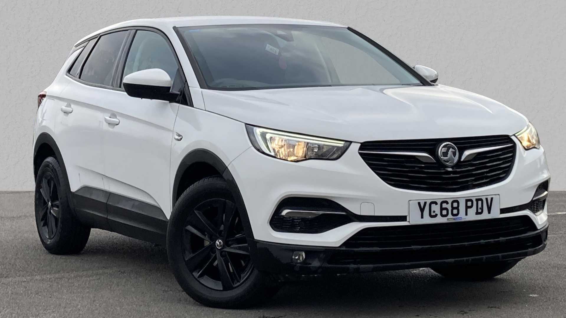 Main listing image - Vauxhall Grandland X