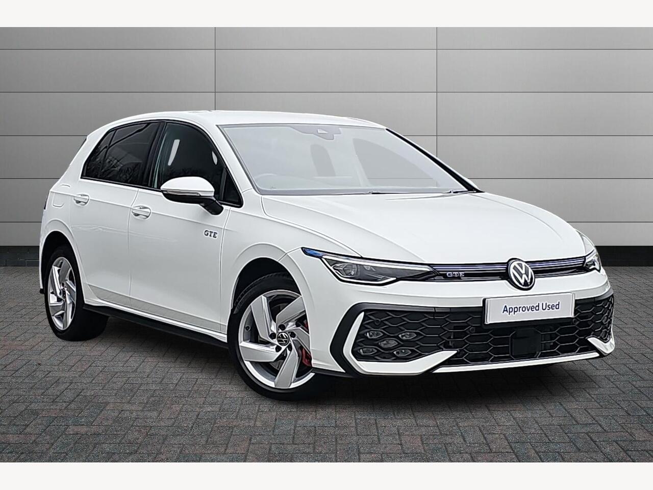Main listing image - Volkswagen Golf GTE