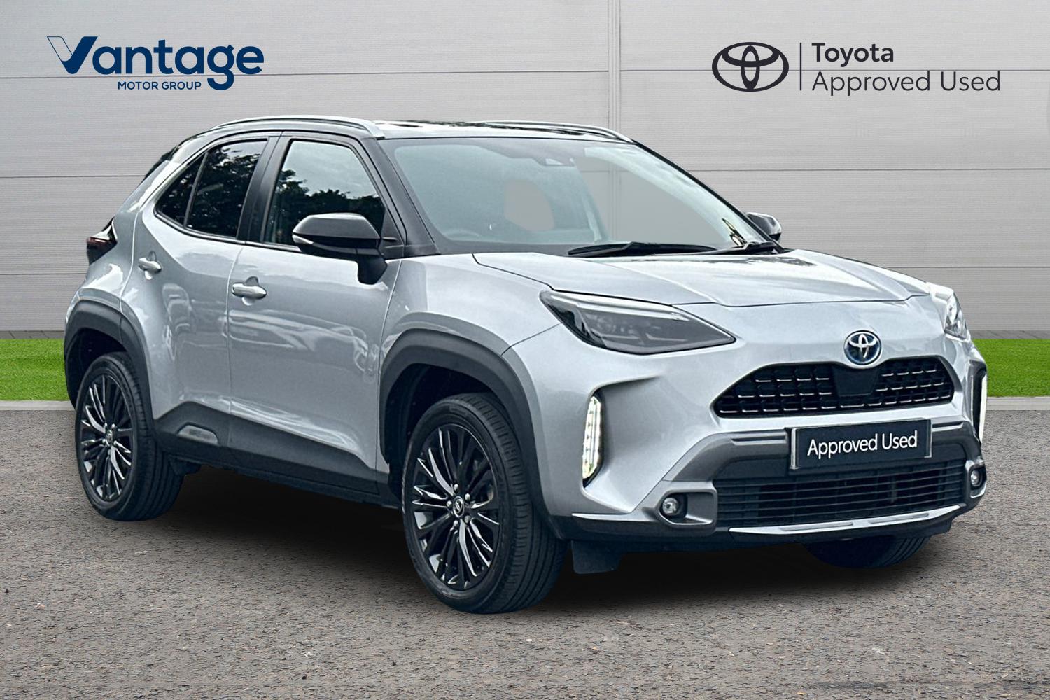 Main listing image - Toyota Yaris Cross