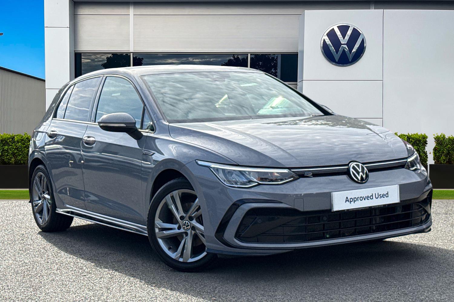 Main listing image - Volkswagen Golf