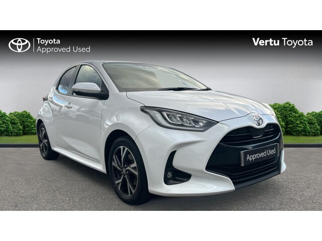 Main listing image - Toyota Yaris