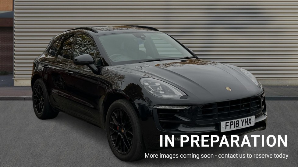 Main listing image - Porsche Macan