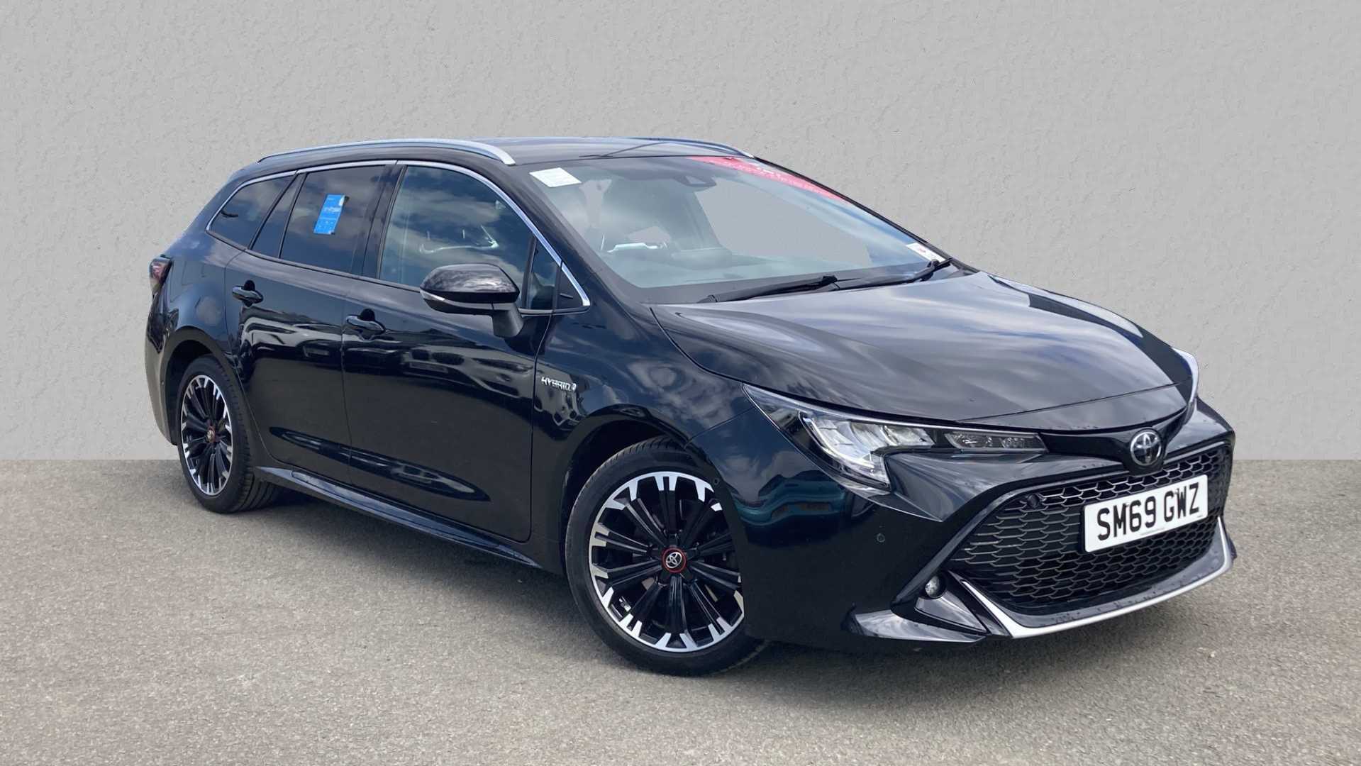 Main listing image - Toyota Corolla Touring Sport
