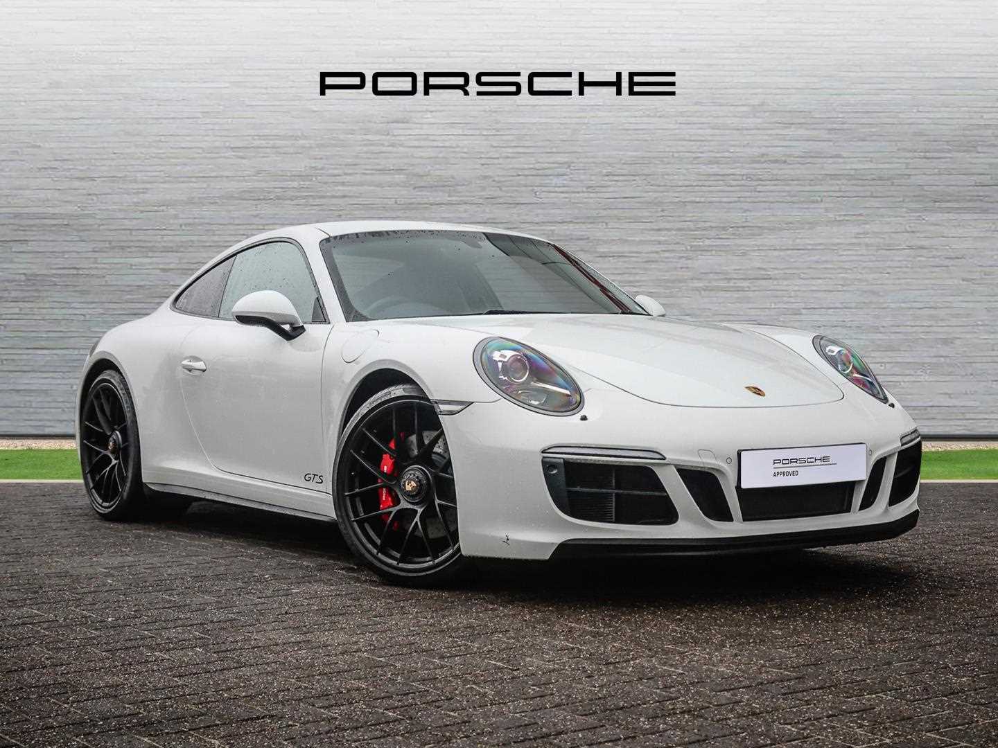 Main listing image - Porsche 911