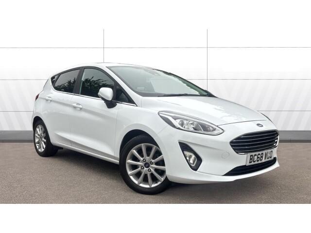 Main listing image - Ford Fiesta