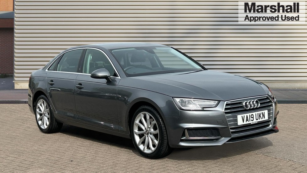 Main listing image - Audi A4