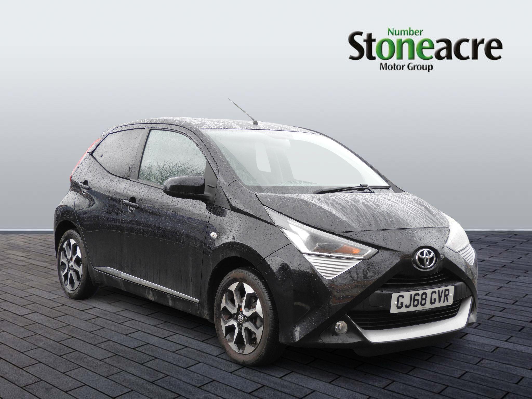 Main listing image - Toyota Aygo