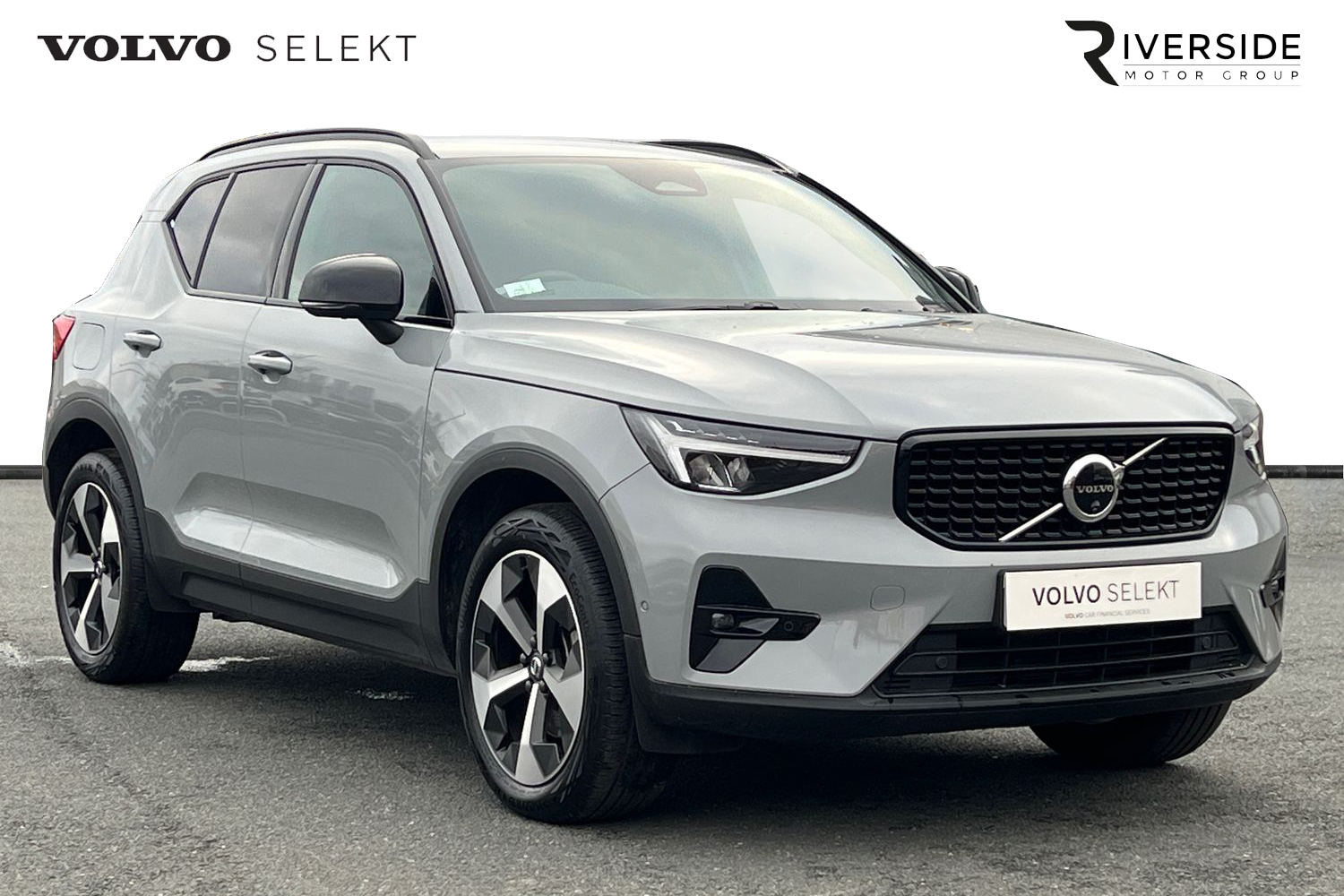 Main listing image - Volvo XC40