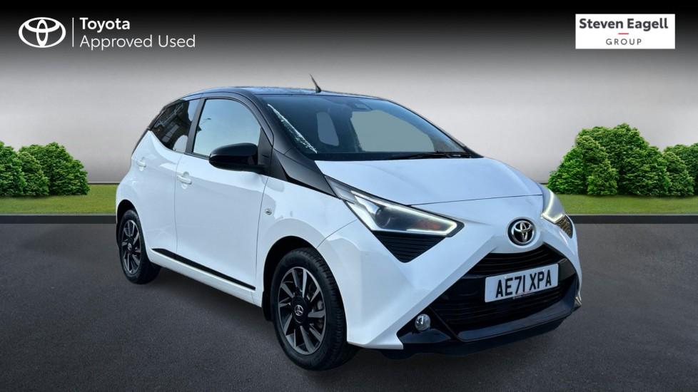 Main listing image - Toyota Aygo