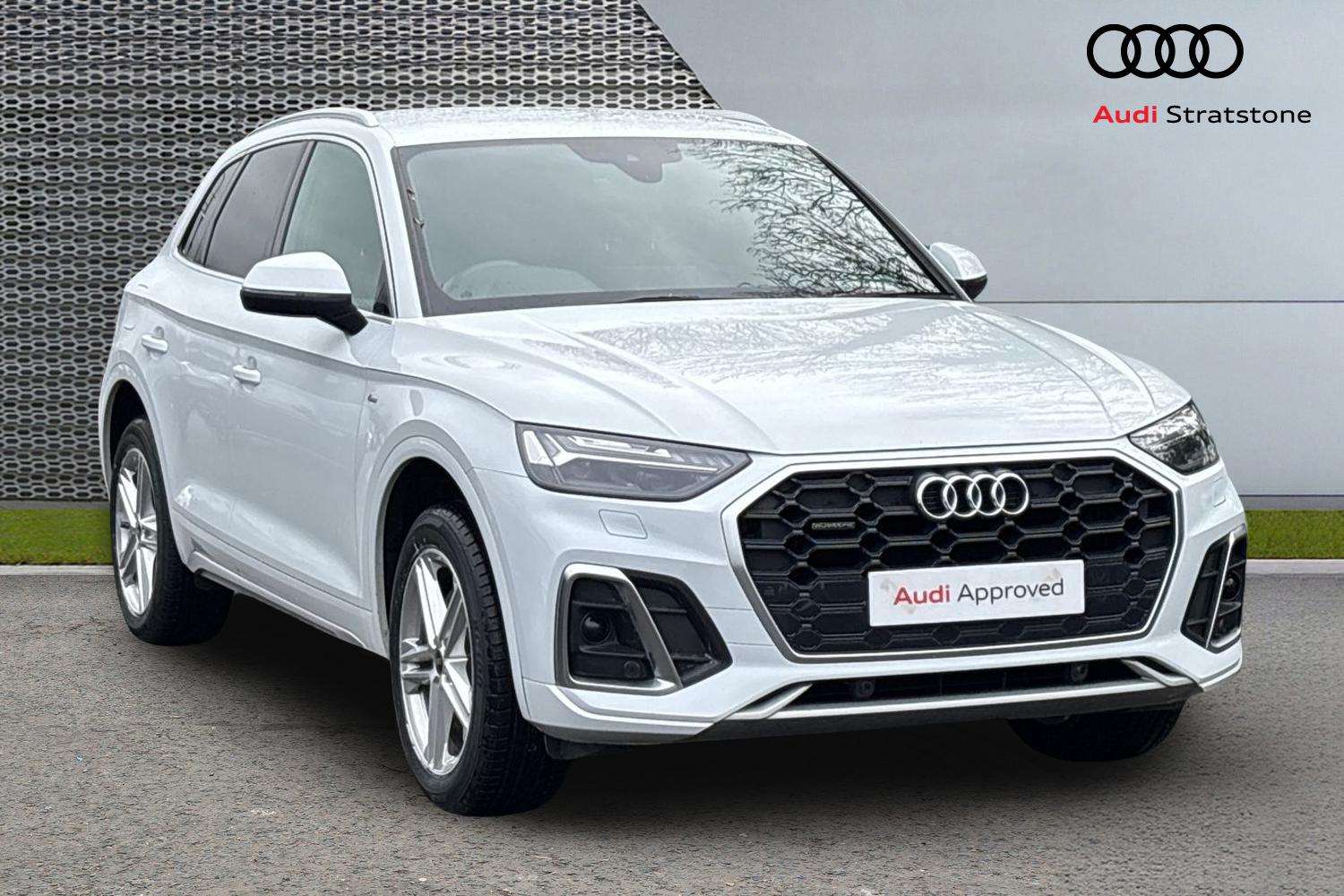 Main listing image - Audi Q5