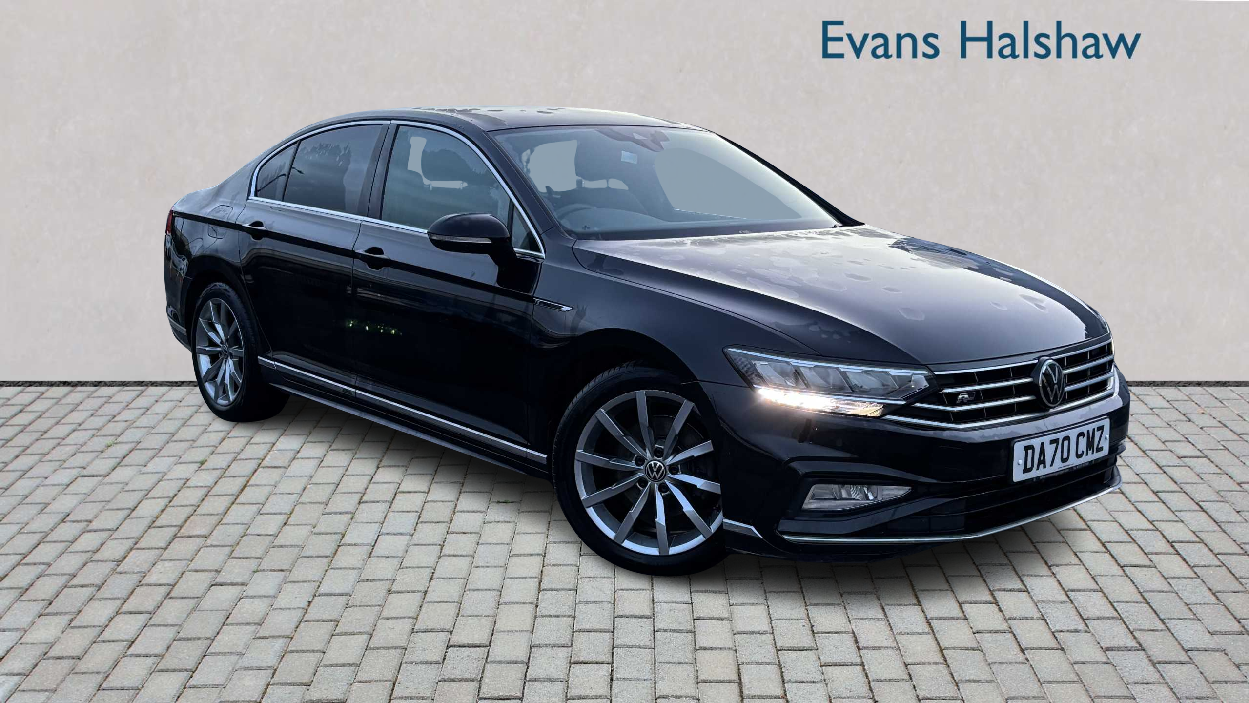 Main listing image - Volkswagen Passat