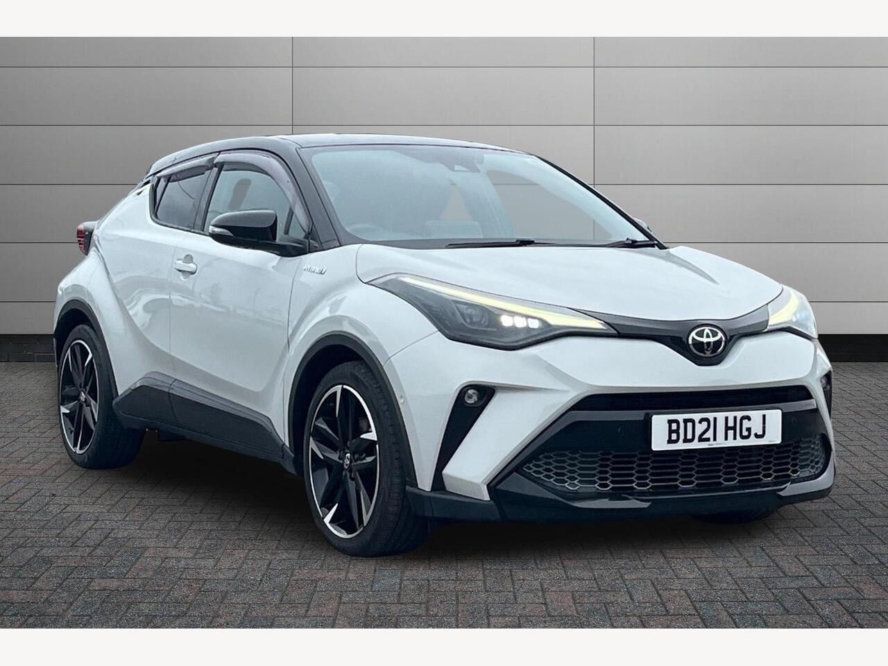 Main listing image - Toyota C-HR