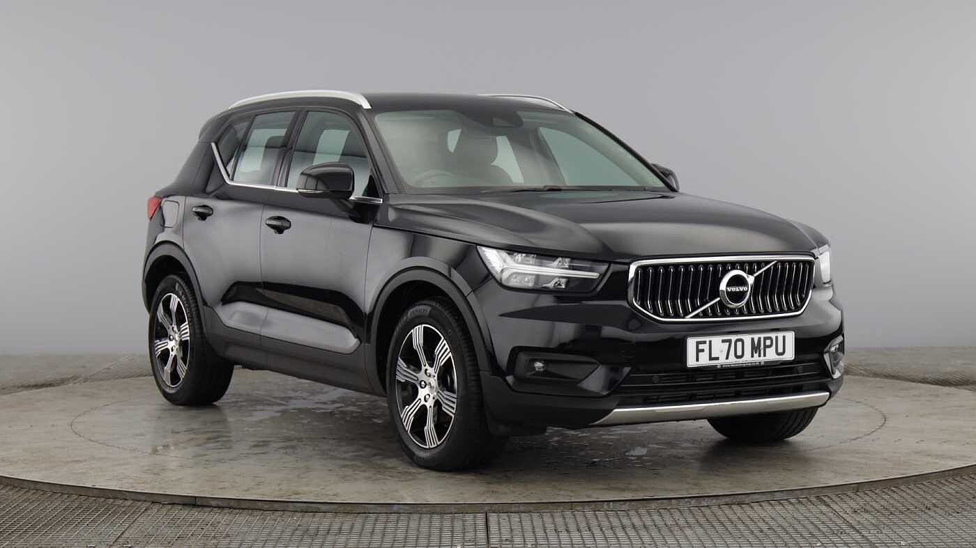 Main listing image - Volvo XC40