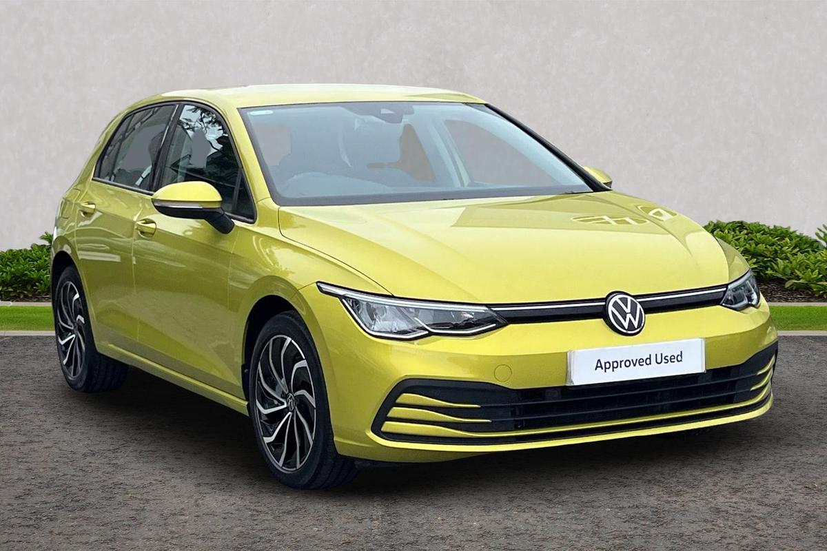 Main listing image - Volkswagen Golf