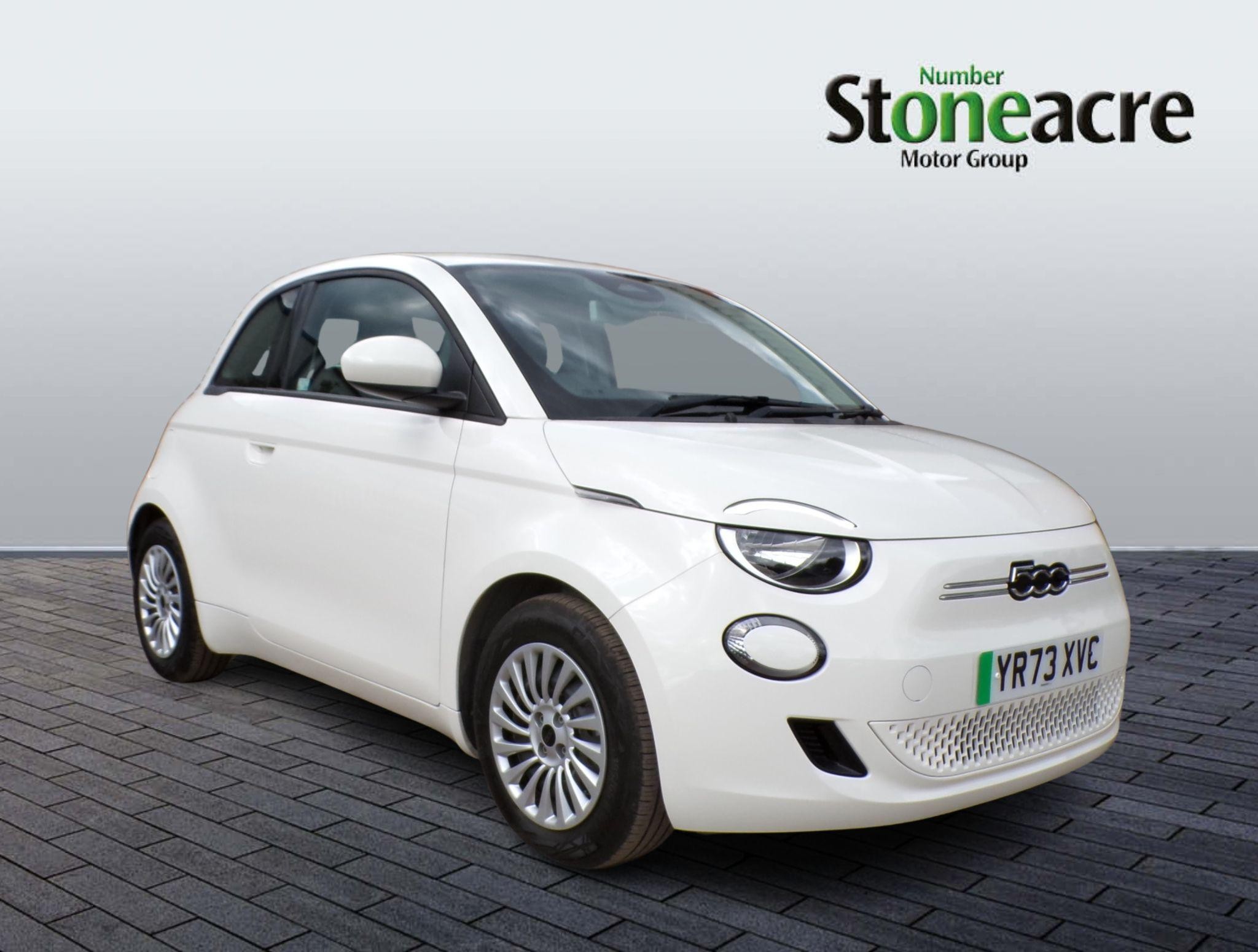 Main listing image - Fiat 500 Electric